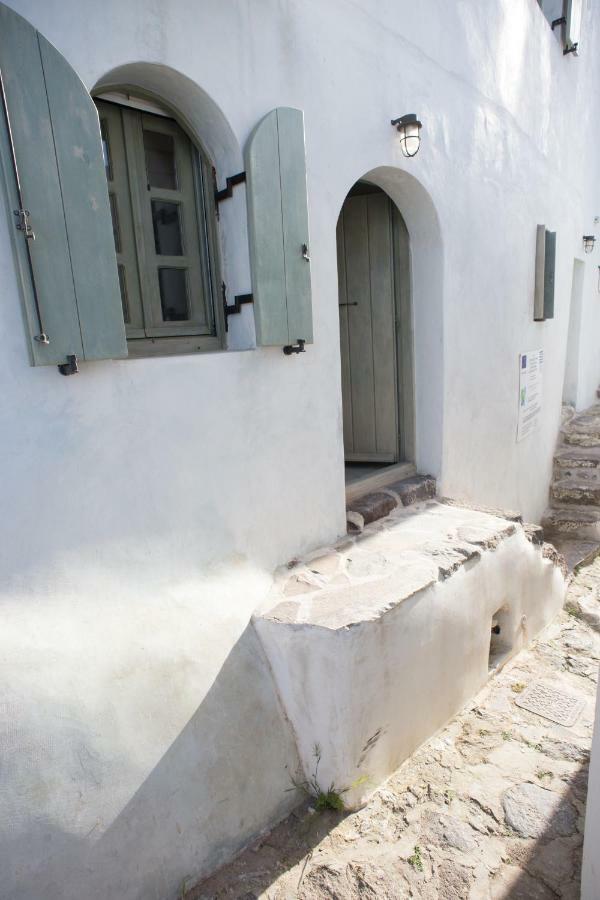 Pyrgos Stone House Villa Emporeios  ภายนอก รูปภาพ