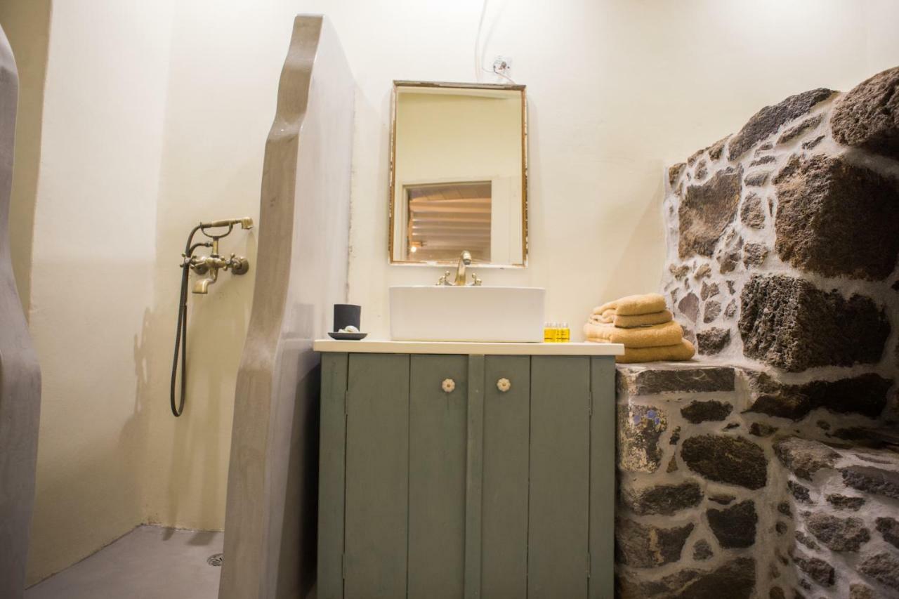 Pyrgos Stone House Villa Emporeios  ภายนอก รูปภาพ