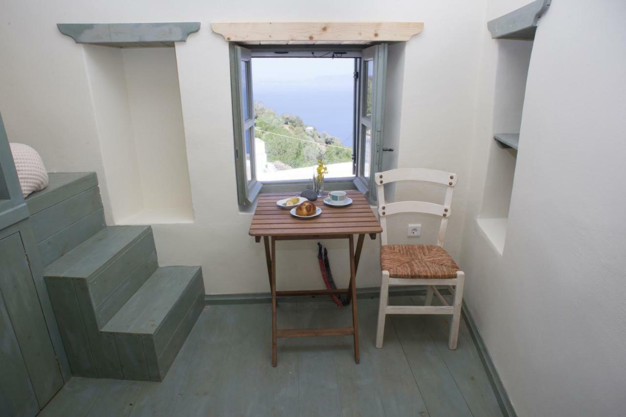 Pyrgos Stone House Villa Emporeios  ภายนอก รูปภาพ